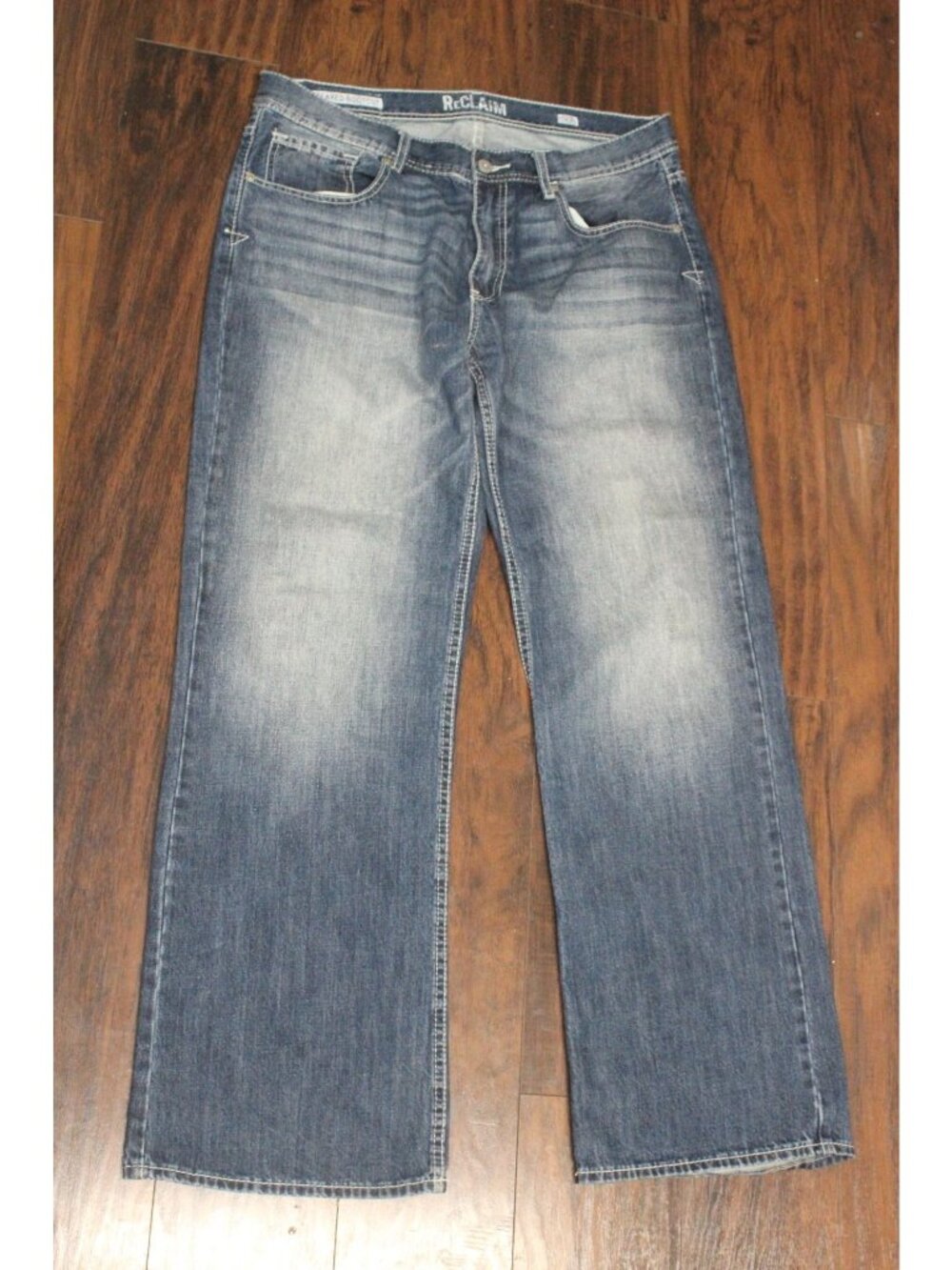 ReClaim Relaxed Bootcut Mens Jeans 36R Medium Wash Denim Comfortable Fit Casual